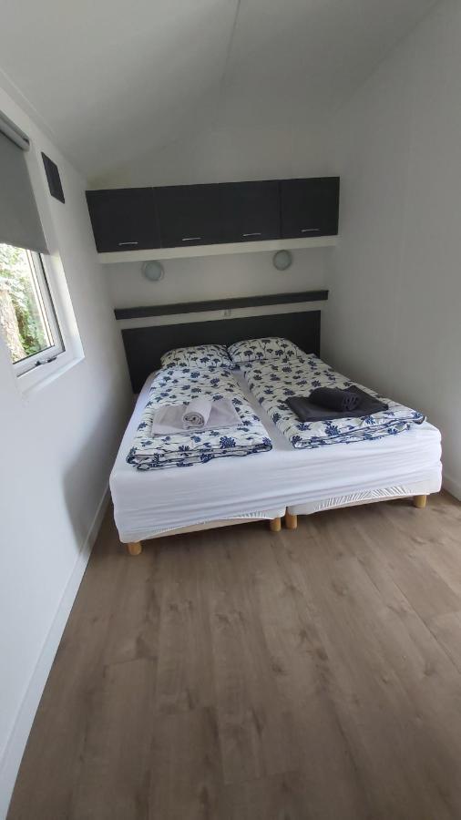 Ruim En Gezellig Chalet Voor 2 Personen Op De Veluwe Recreatiepark De Oude Driest Putten Luaran gambar