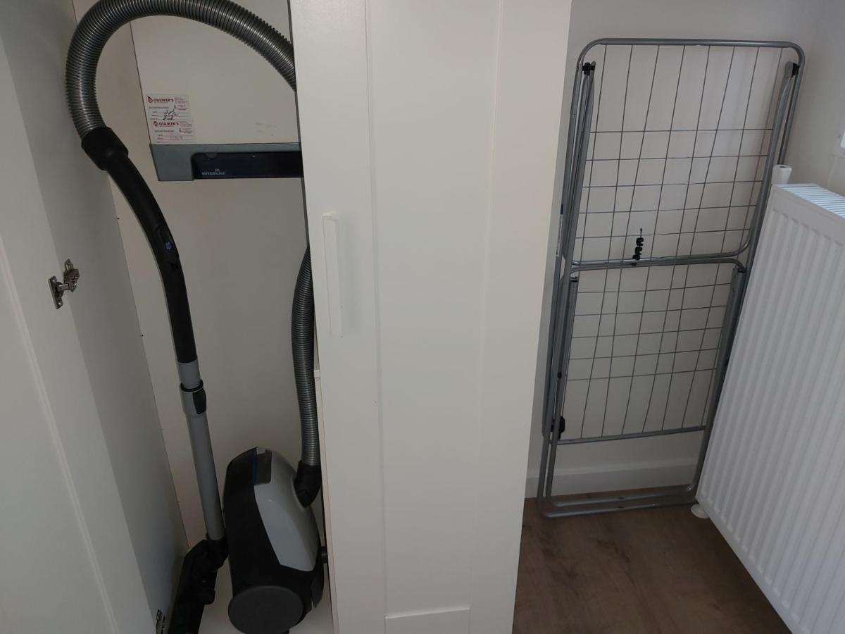 Ruim En Gezellig Chalet Voor 2 Personen Op De Veluwe Recreatiepark De Oude Driest Putten Luaran gambar