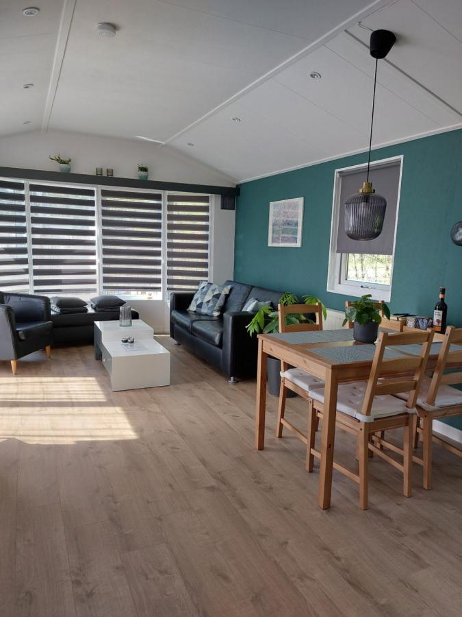 Ruim En Gezellig Chalet Voor 2 Personen Op De Veluwe Recreatiepark De Oude Driest Putten Luaran gambar